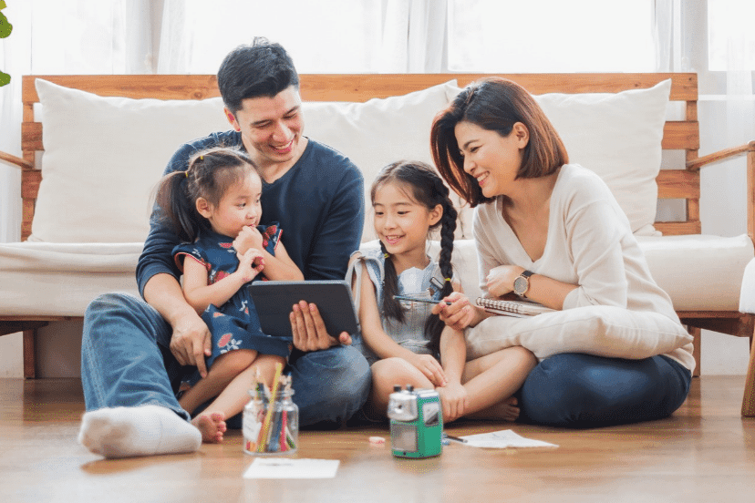 A local Hawaii family together